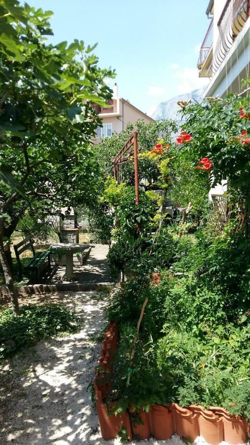 Apartmani Ivanka Makarska Exterior photo